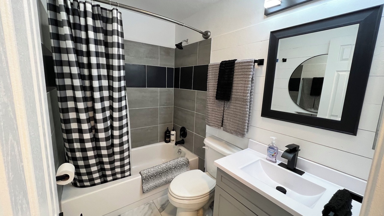 Photo of Bathroom in Orangeville
