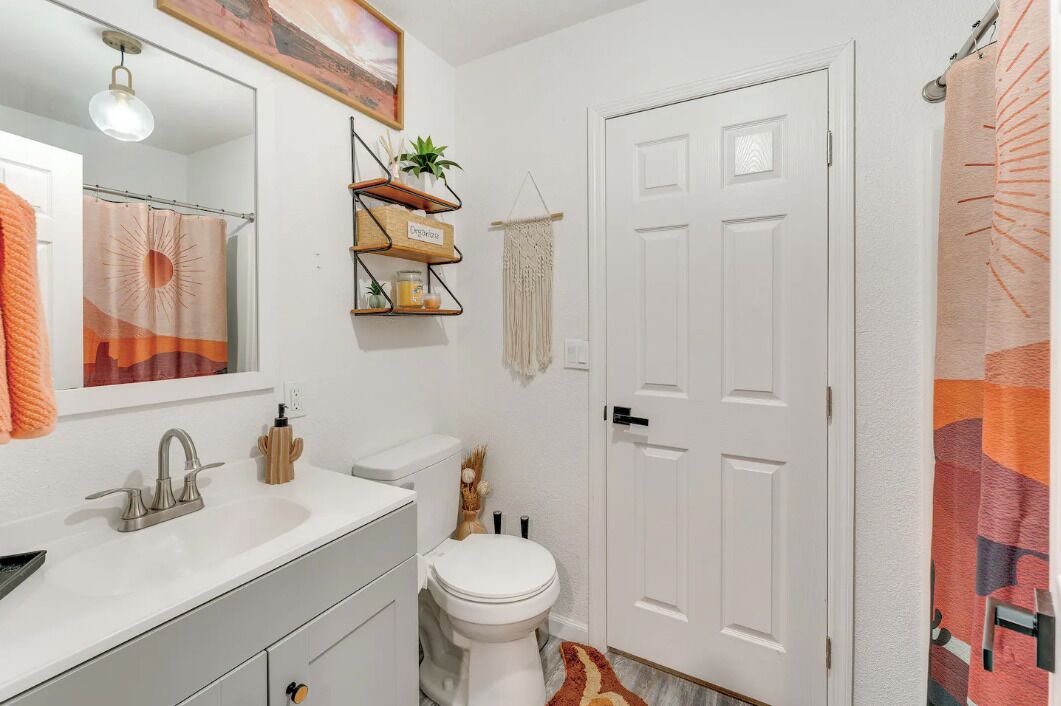 Photo of Bathroom in Bullhead City