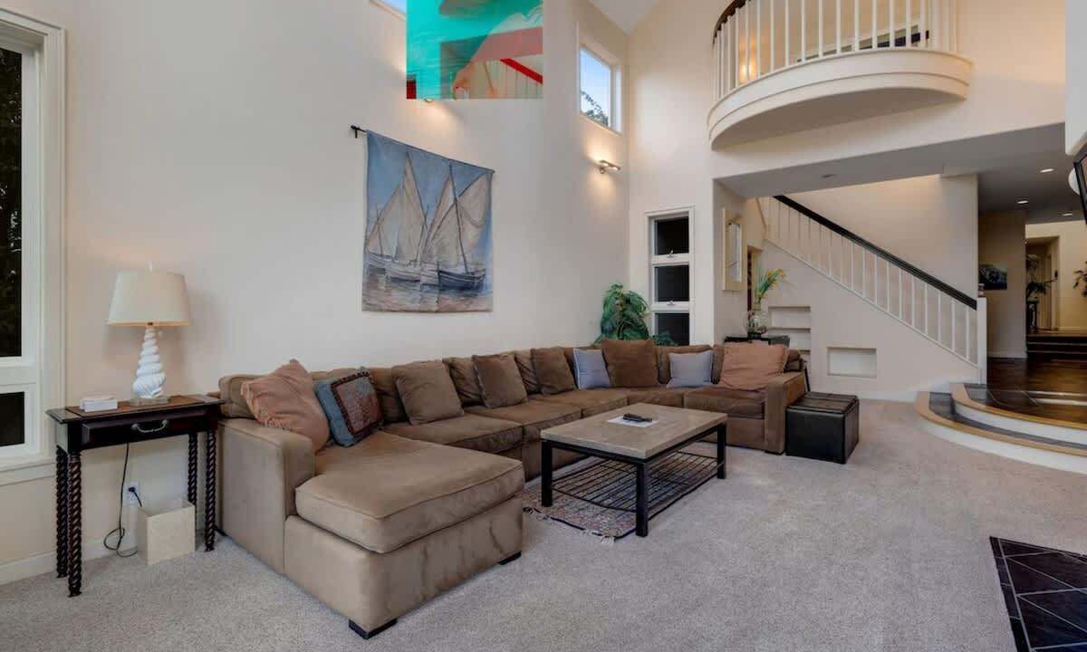 Photo of Livingroom in Eastside Santa Cruz