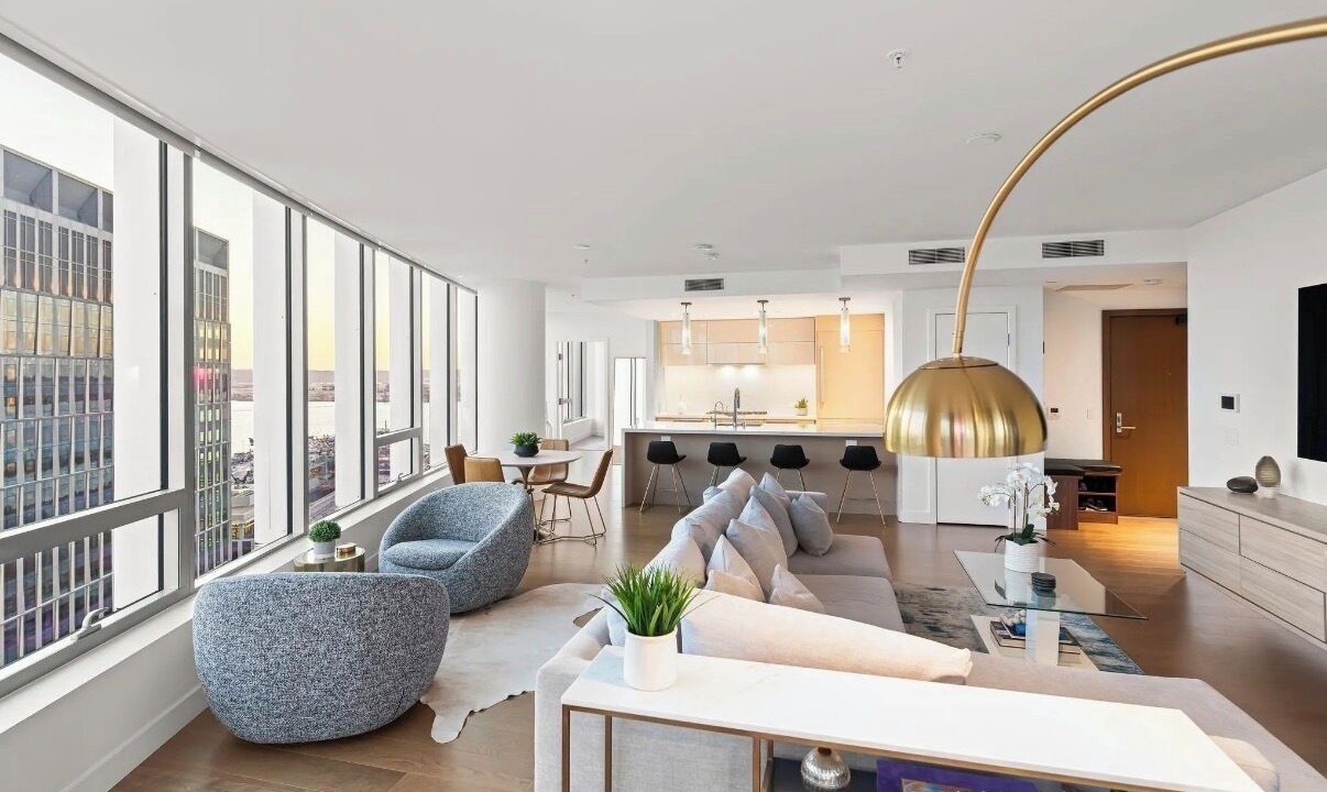 Photo of Livingroom in Downtown San Diego