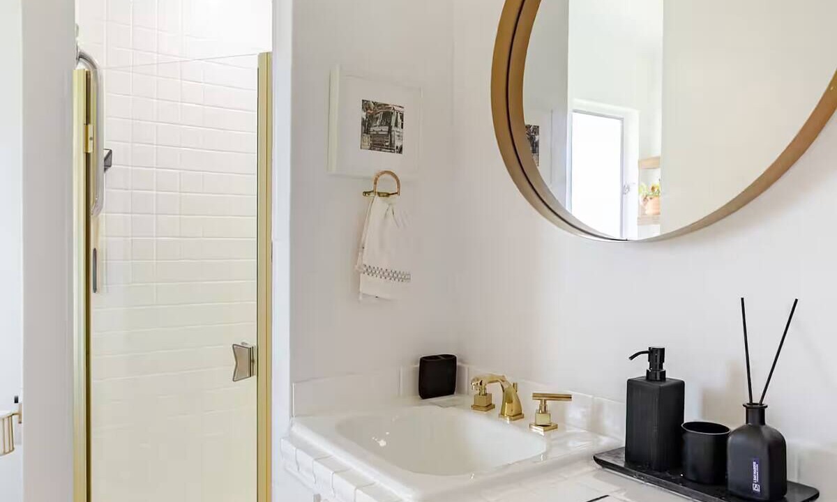 Photo of Bathroom in Upper Rockridge