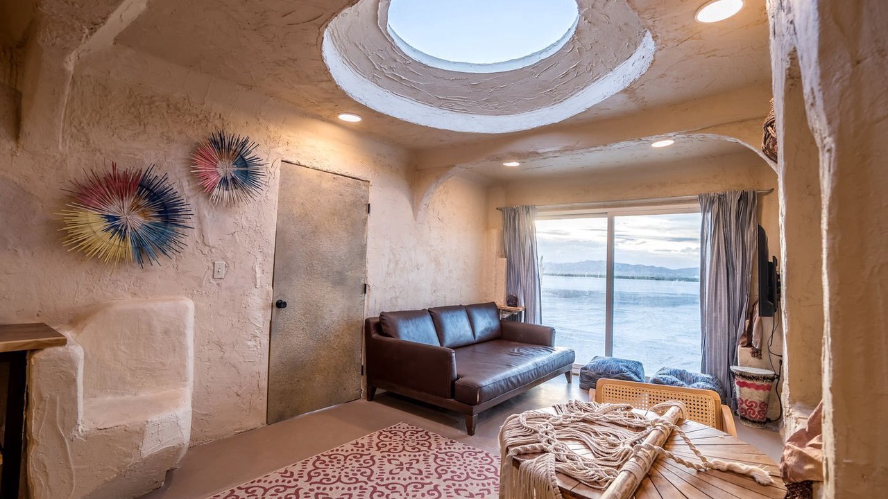 Photo of Livingroom in Beryl Junction