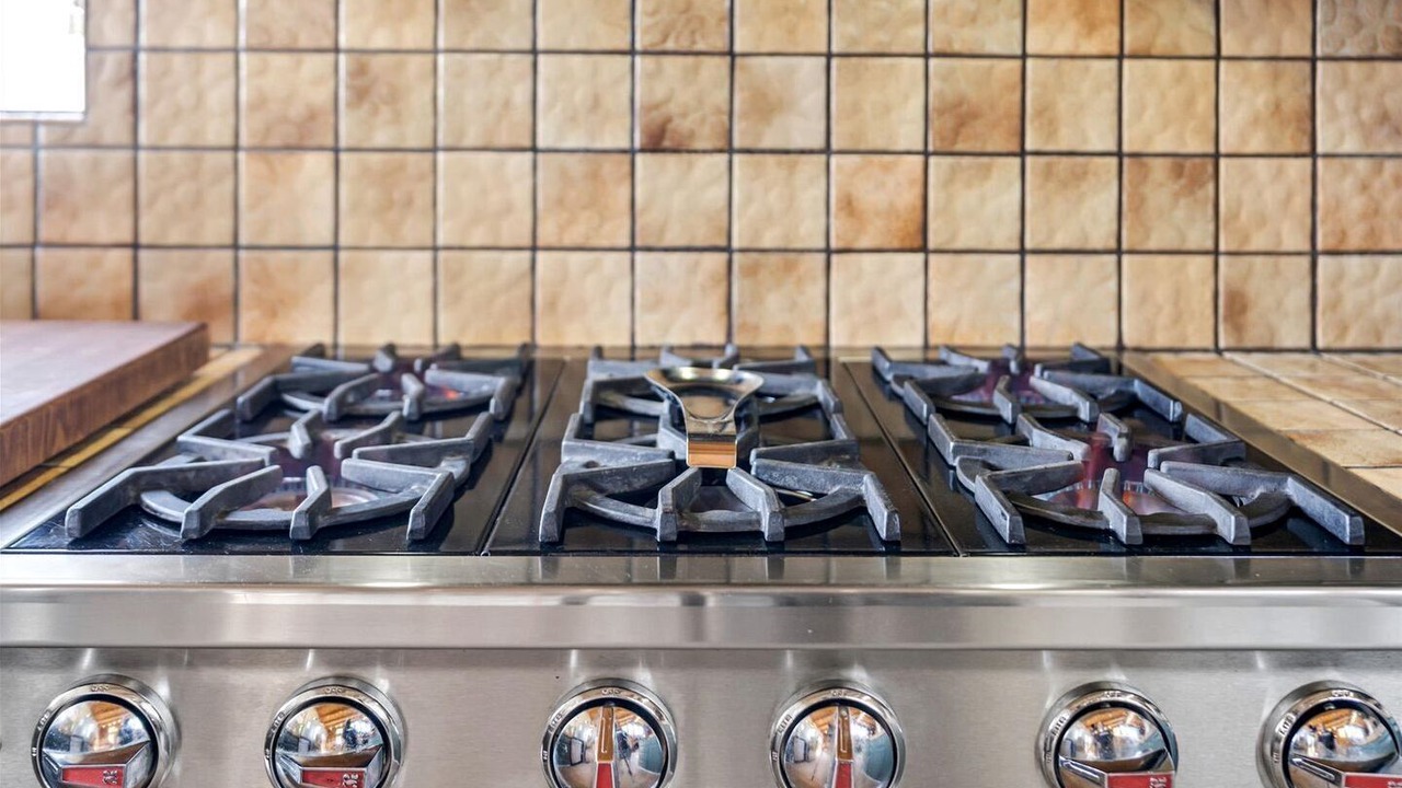 Photo of Kitchen in Salmon Creek