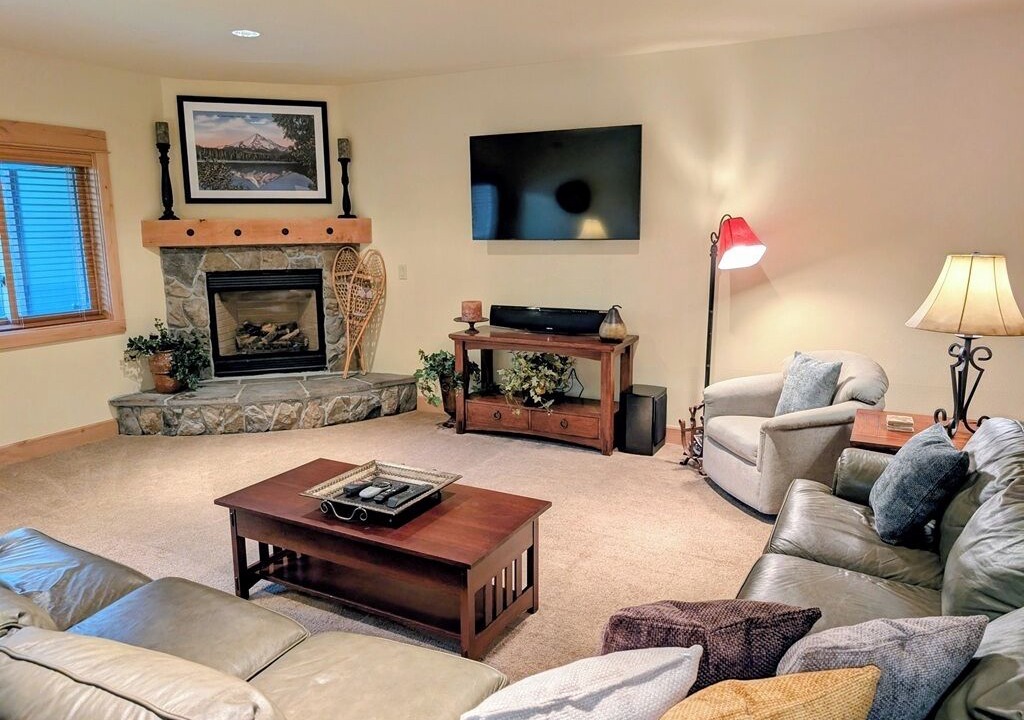 Photo of Livingroom in Government Camp