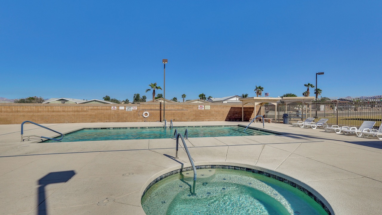 Photo of Others in Fort Mohave