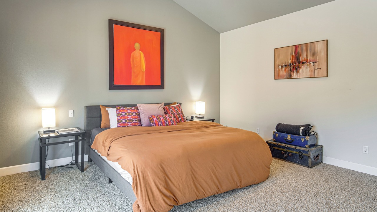 Photo of Bedroom in Ashland