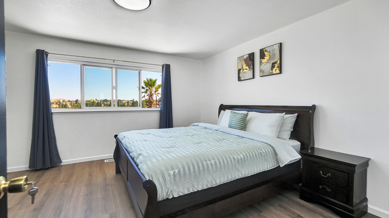 Photo of Bedroom in Antioch