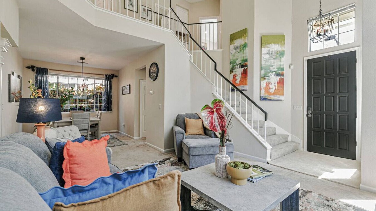 Photo of Livingroom in Ardenwood
