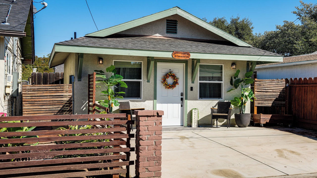 Photo of Outdoor in Oakdale