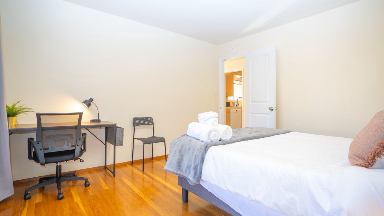 Photo of Bedroom in Mountain View
