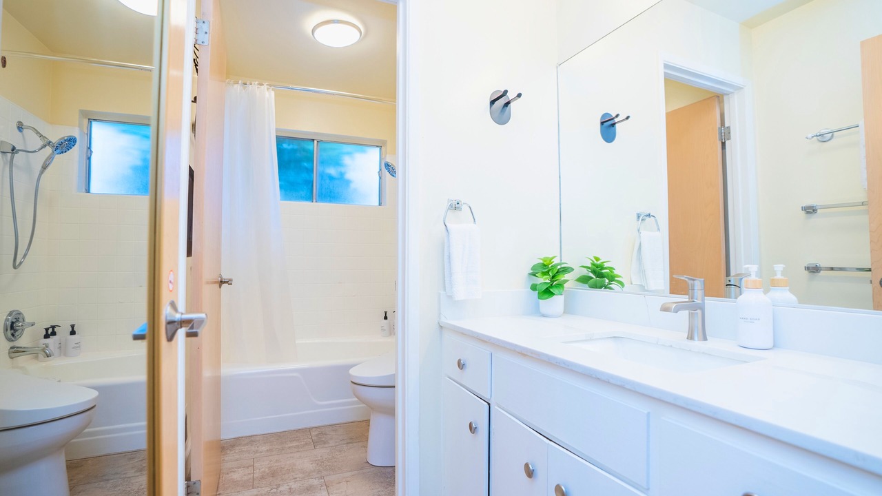 Photo of Bathroom in Mountain View