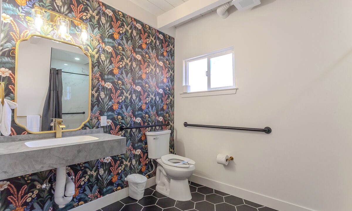 Photo of Bathroom in Sierra Tract