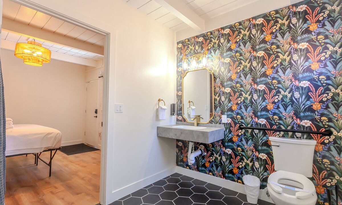 Photo of Bathroom in Sierra Tract