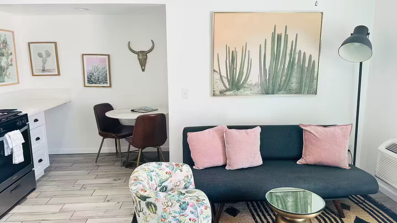 Photo of Livingroom in Desert Hot Springs