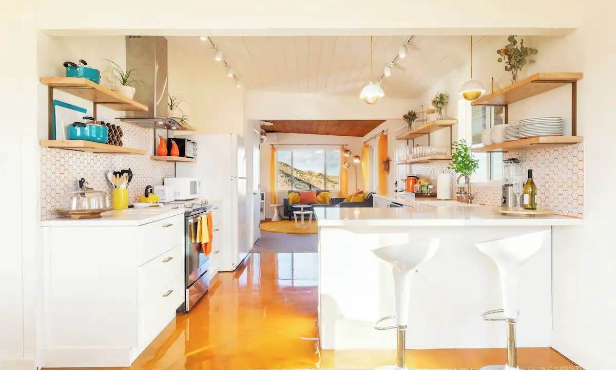 Photo of Kitchen in Yucca Valley