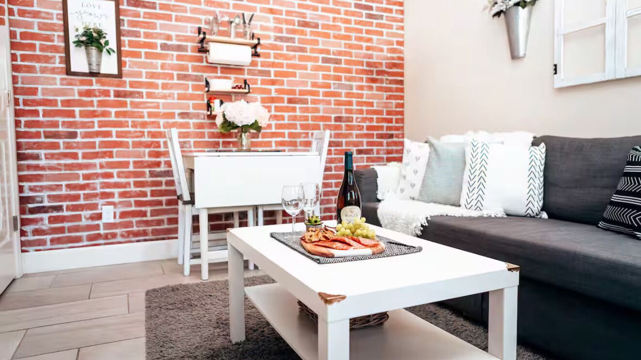 Photo of Livingroom in Roseville