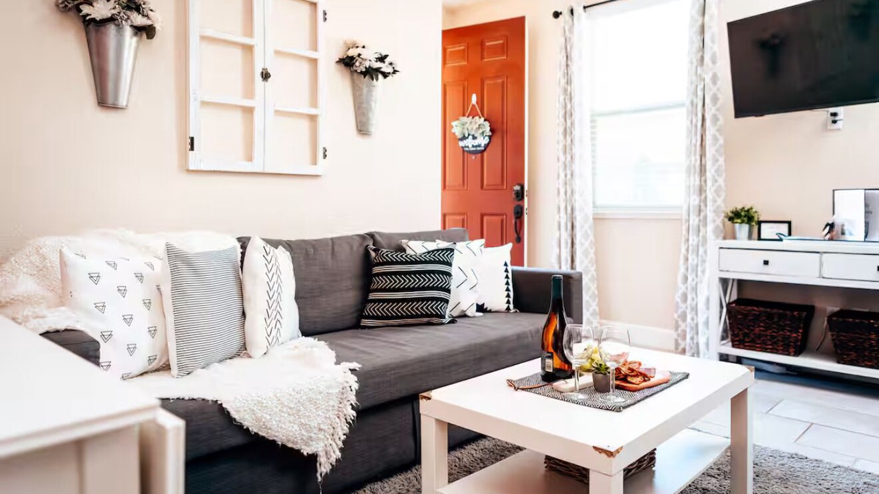 Photo of Livingroom in Roseville