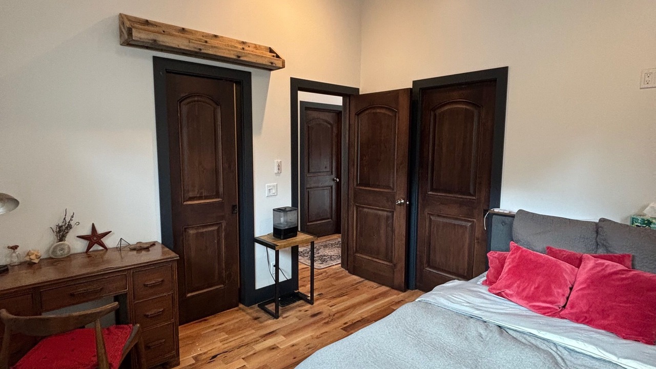 Photo of Bedroom in June Lake