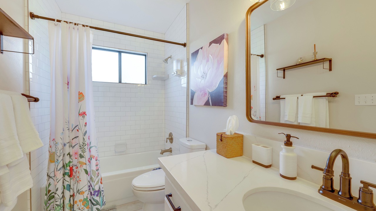 Photo of Bathroom in Yosemite Lakes