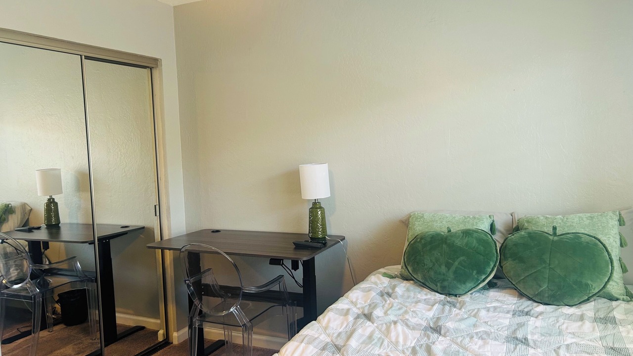Photo of Bedroom in Cambrian