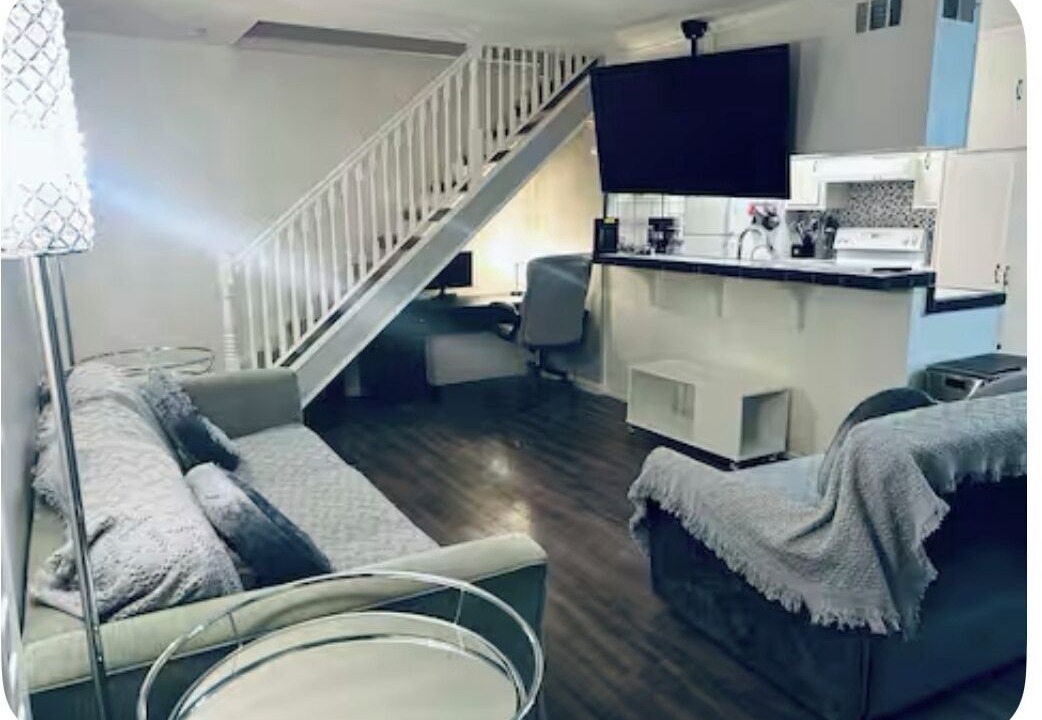 Photo of Livingroom in Cambrian