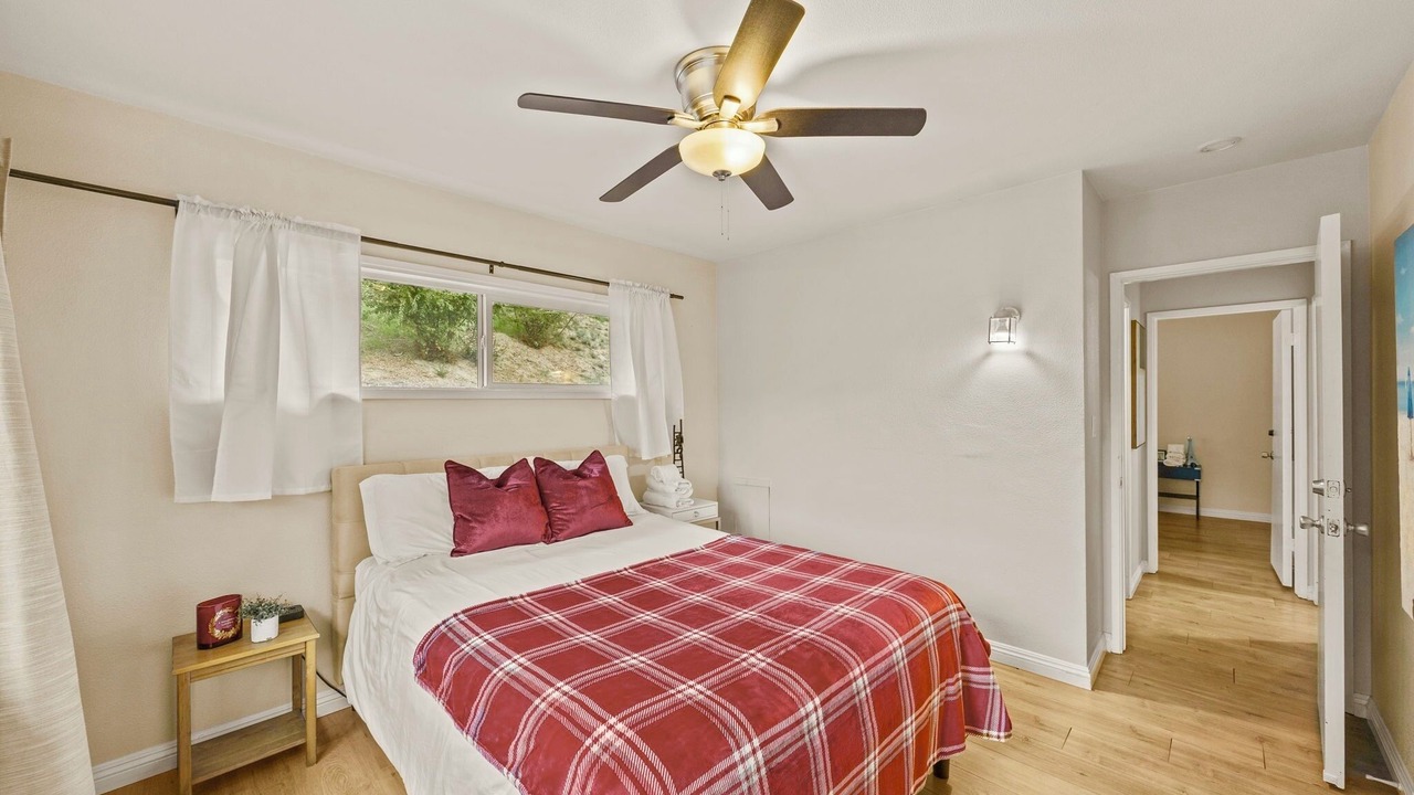 Photo of Bedroom in Monterey Park