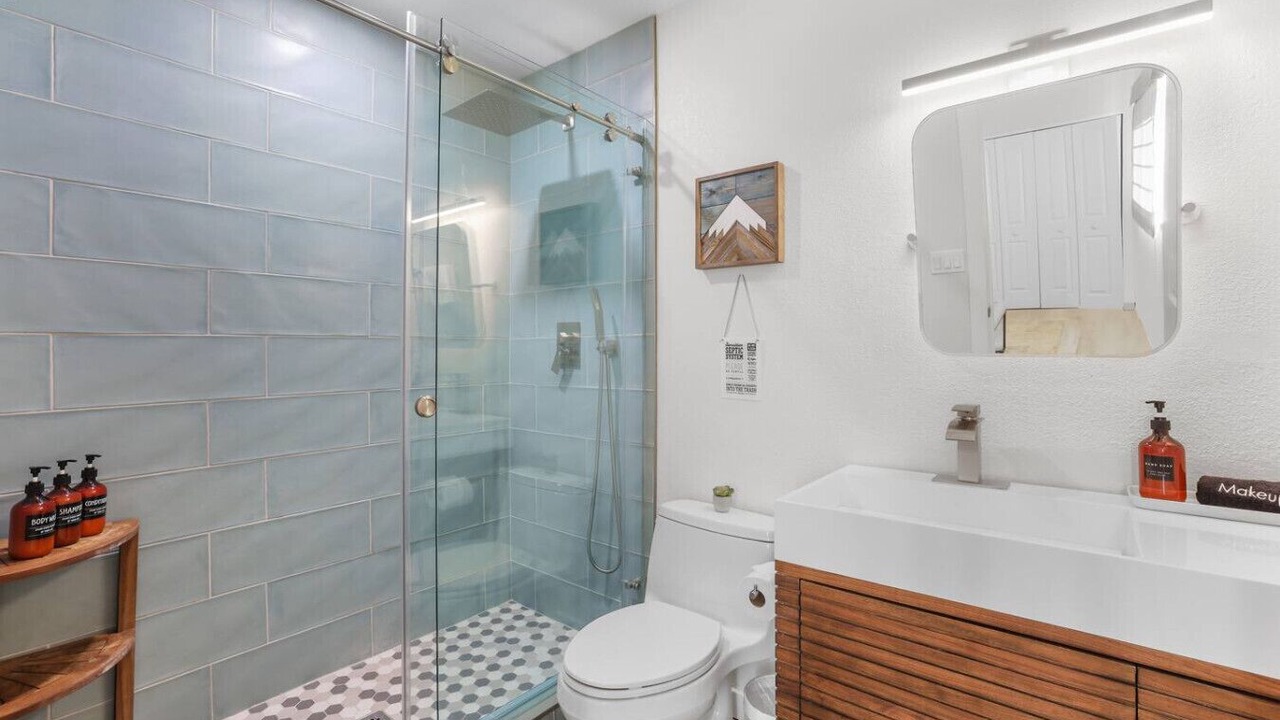 Photo of Bathroom in Tahoe Island