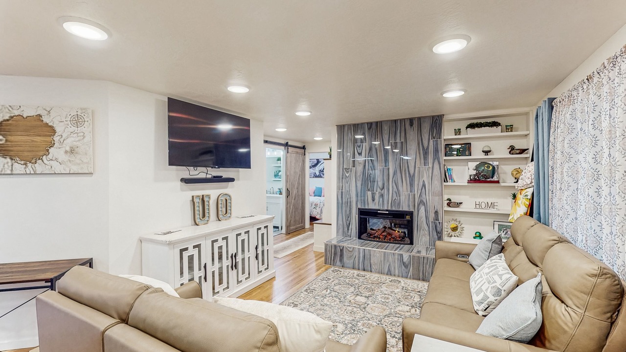 Photo of Livingroom in Southeast Eugene