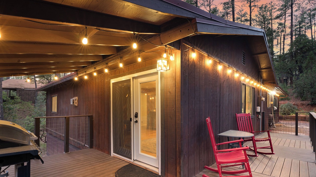 Photo of Patio Balcony in Strawberry