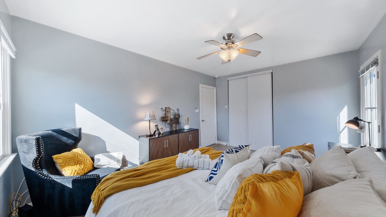 Photo of Bedroom in East Pasadena