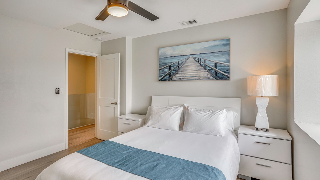Photo of Bedroom in Huntington Beach