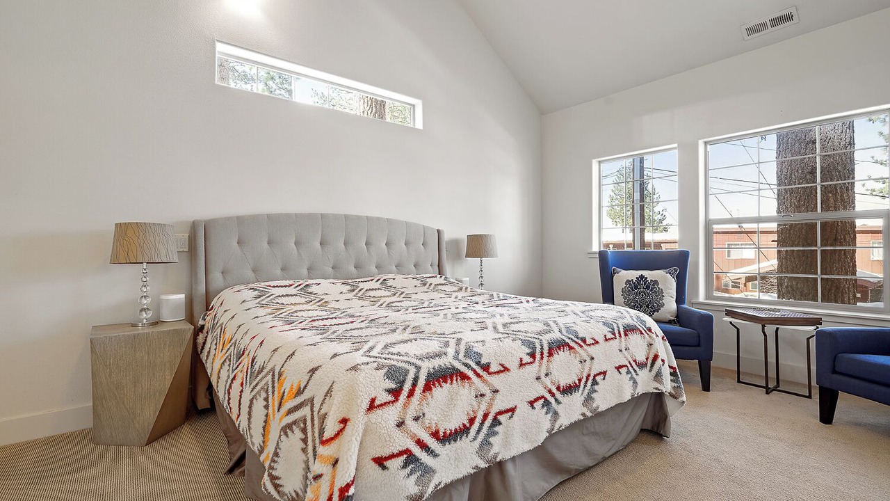 Photo of Bedroom in Al Tahoe