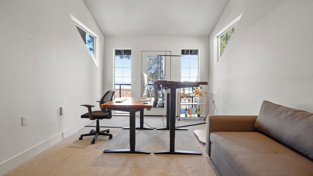 Photo of Livingroom in Al Tahoe