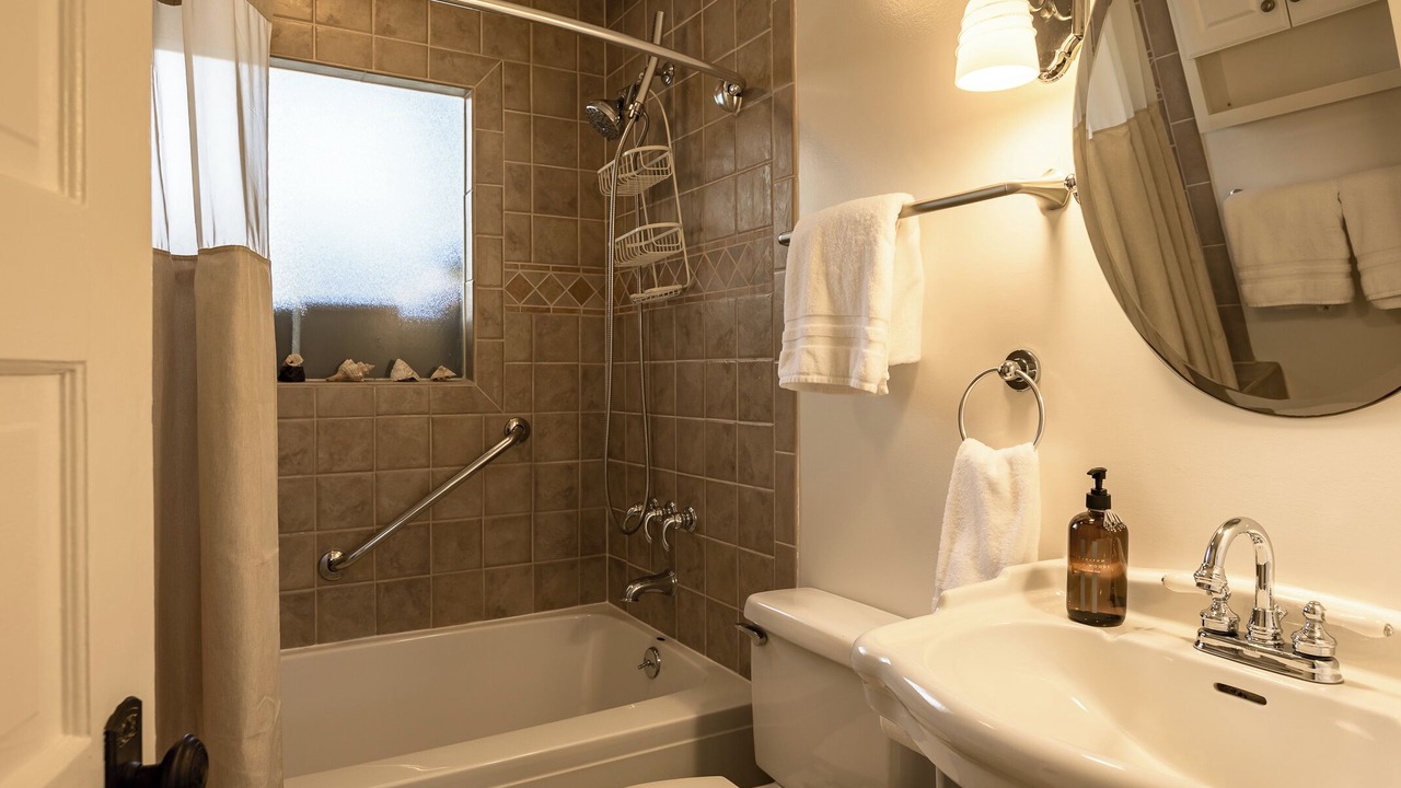 Photo of Bathroom in South Park