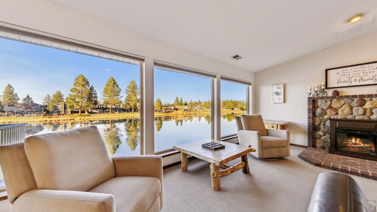 Photo of Bedroom in Tahoe Island