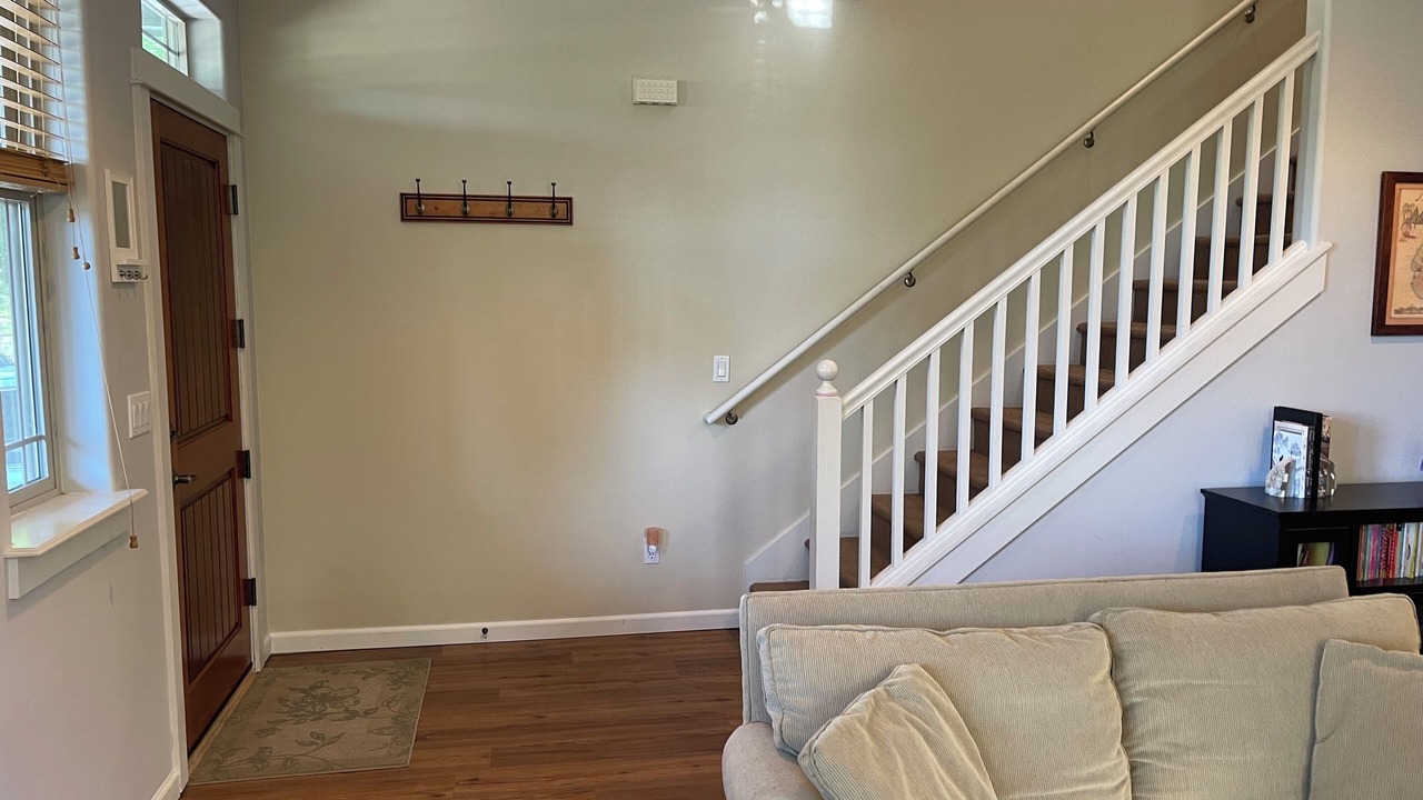Photo of Livingroom in Ashland