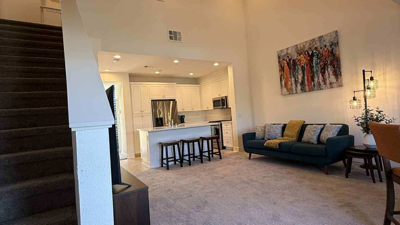 Photo of Livingroom in Otay Ranch
