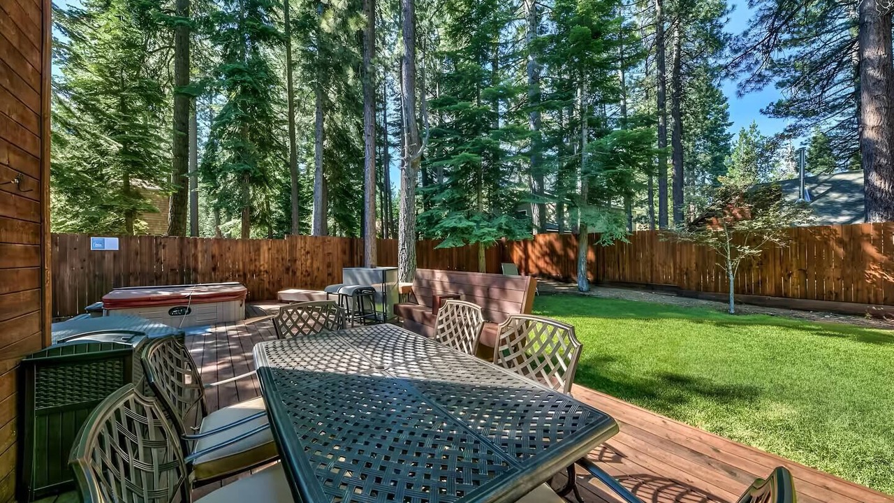 Photo of Outdoor in Montgomery Estates