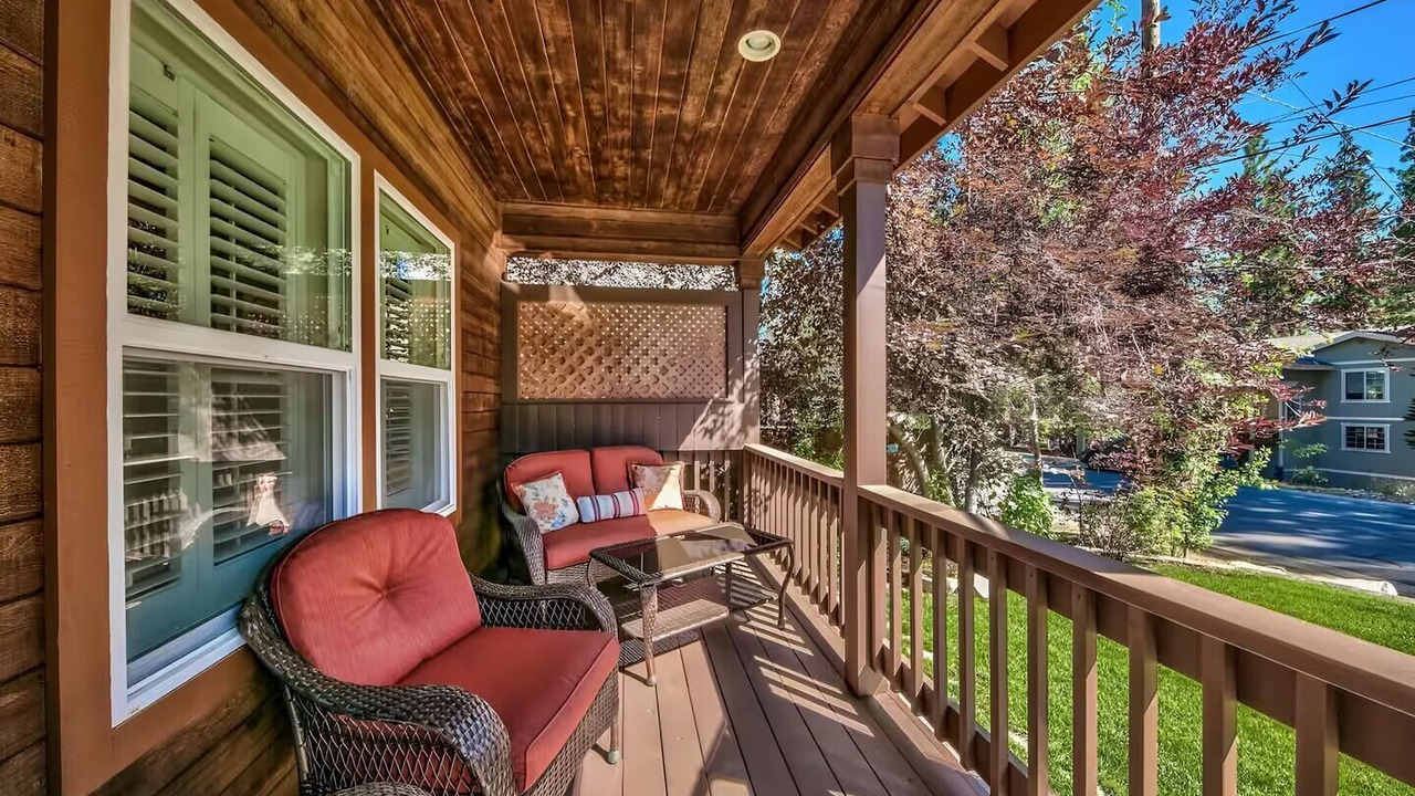 Photo of Patio Balcony in Montgomery Estates