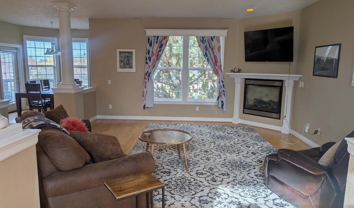 Photo of Livingroom in Altamont