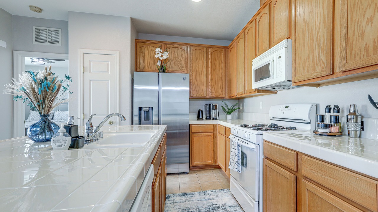 Photo of Kitchen in Southwestern Sacramento