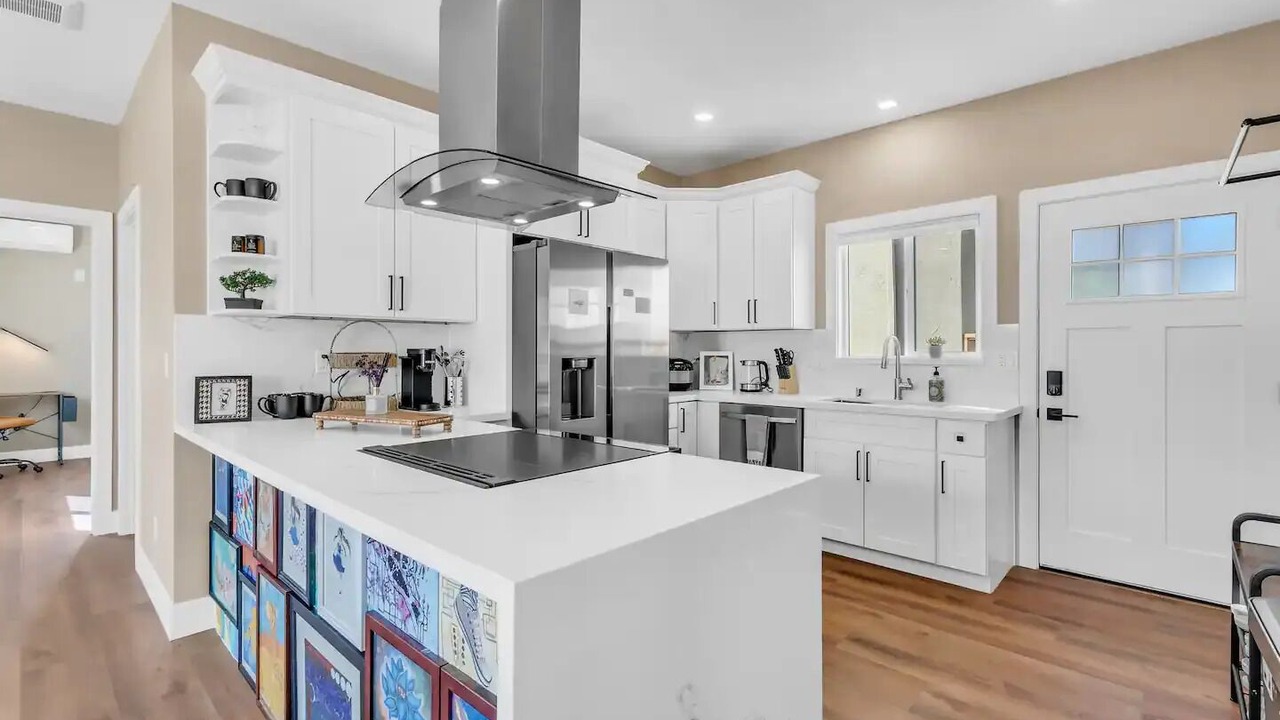 Photo of Kitchen in Miner