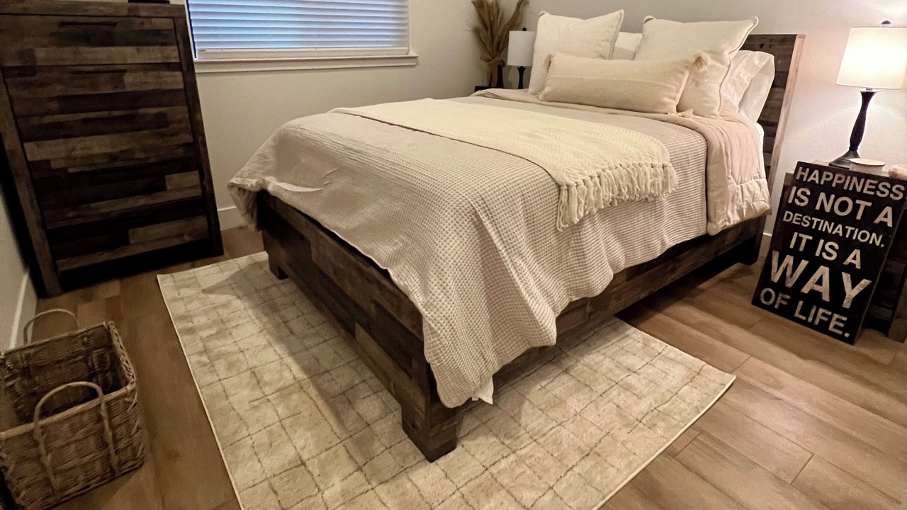 Photo of Bedroom in Bijou Pines