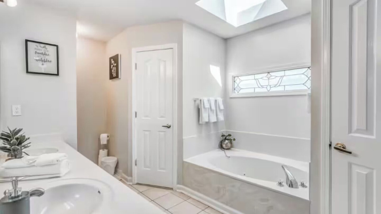 Photo of Bathroom in Cordova