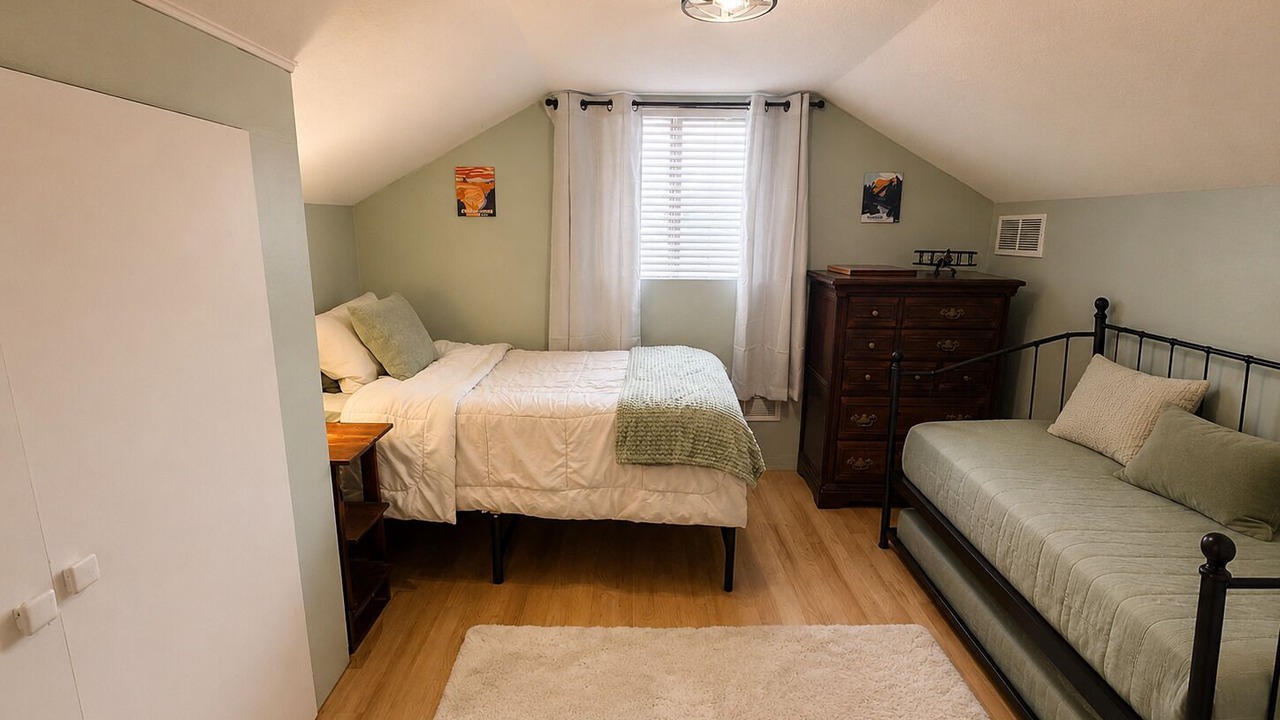 Photo of Bedroom in Prospect