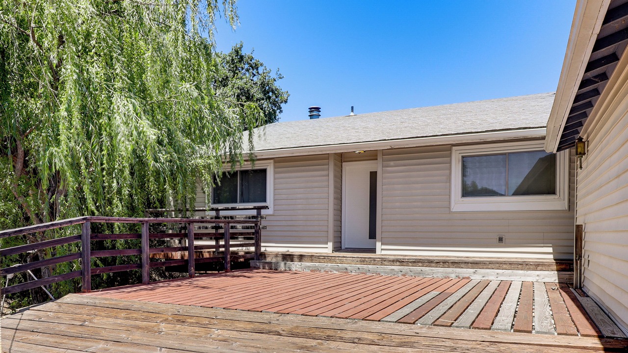 Photo of Outdoor in Clear Lake