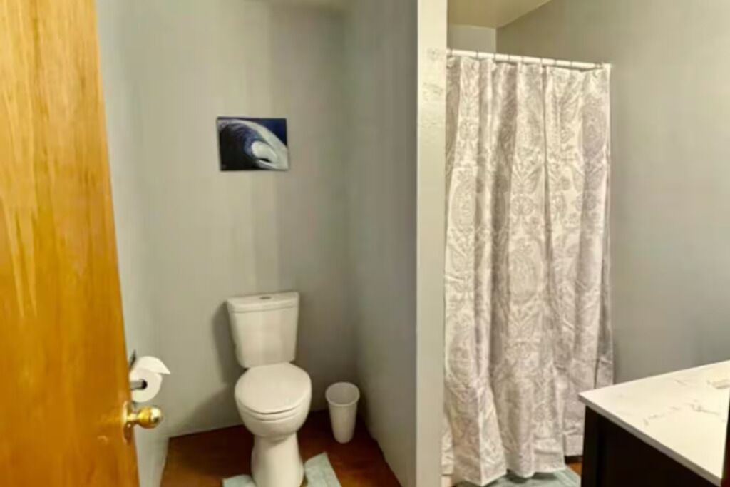 Photo of Bathroom in Old Farm District