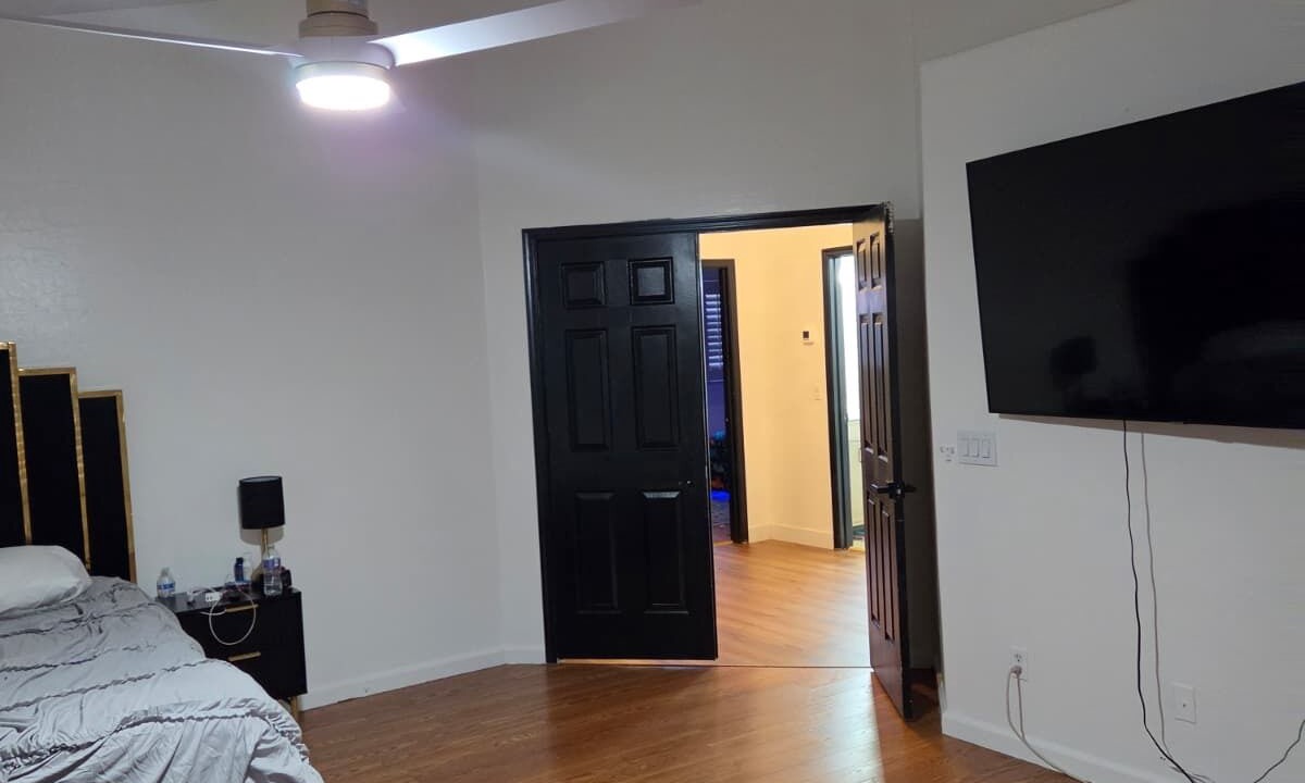 Photo of Bedroom in Greater Corona Village