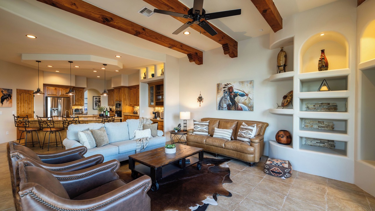 Photo of Livingroom in Rio Verde Foothills
