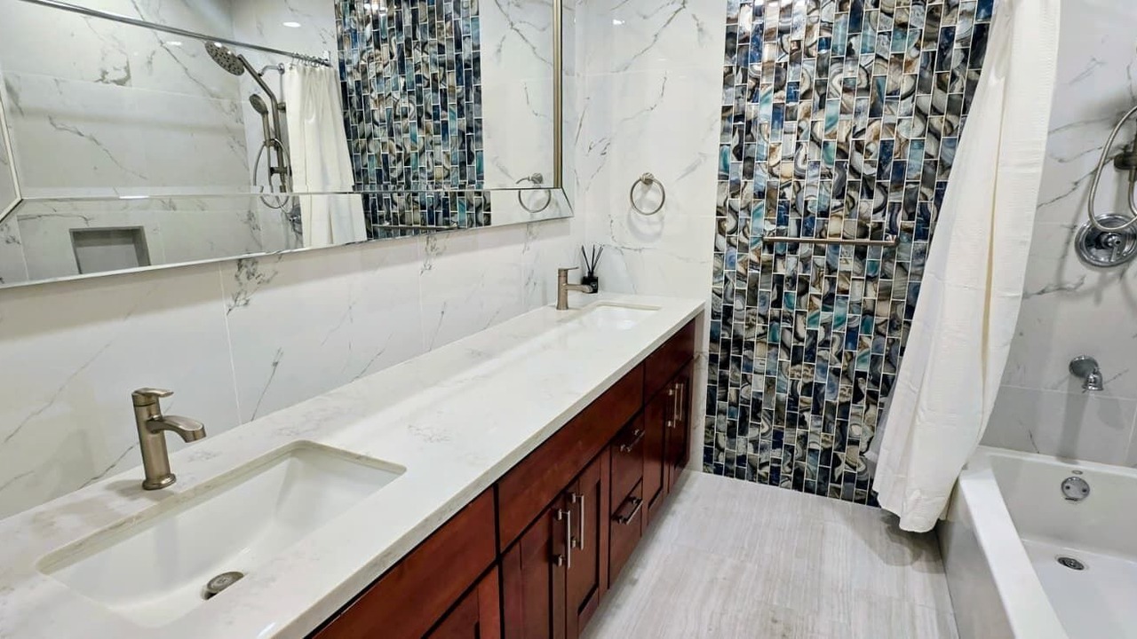 Photo of Bathroom in Mescal Corridor NW